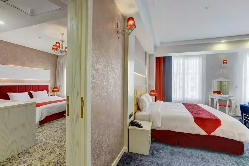 Alibaba https://cdn.alibaba.ir/ostorage/hotel-accommodation-images/6804f78e19aa61e2a799b011_سوییت سه خواب.webp